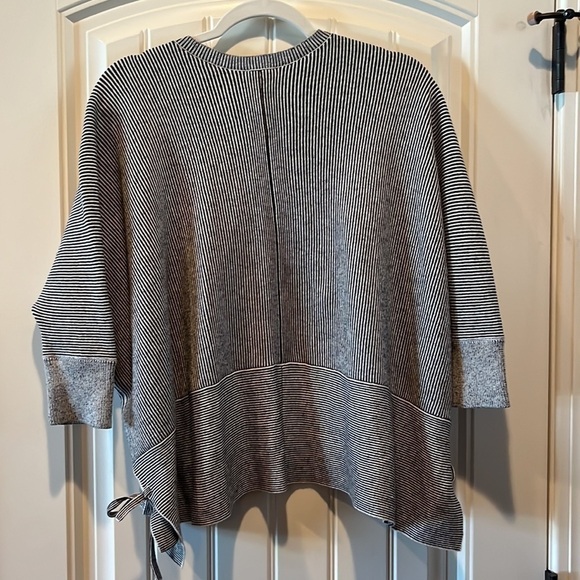 Cabi Cupid black white stripe cardigan sweater full zip 3/4 drop sleeve small - Picture 8 of 9